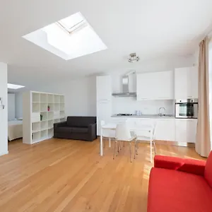 La Maison Del Capestrano Milano