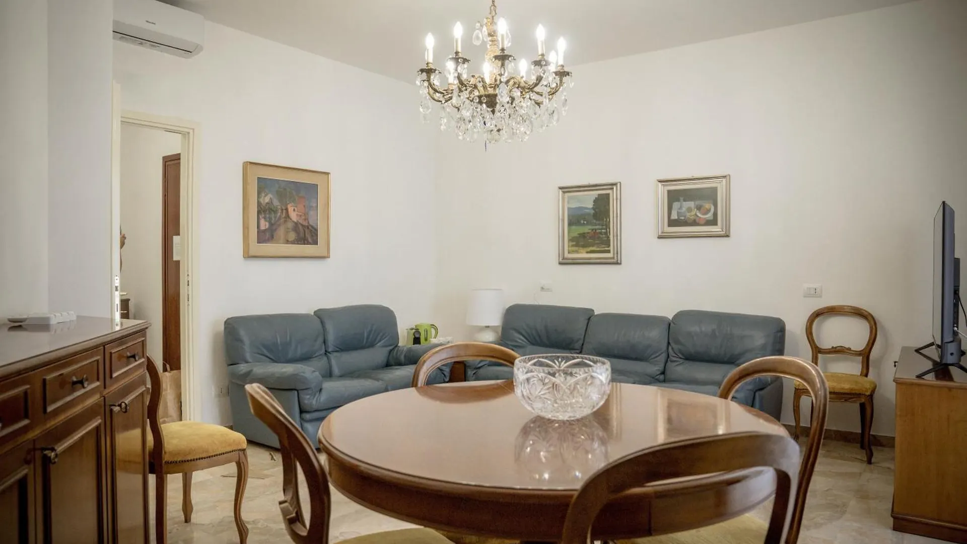 L'Arche Comfort&Relax - Old Style House Milan Apartment